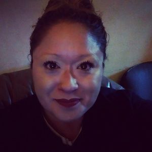 Meet your Posher, Eileen